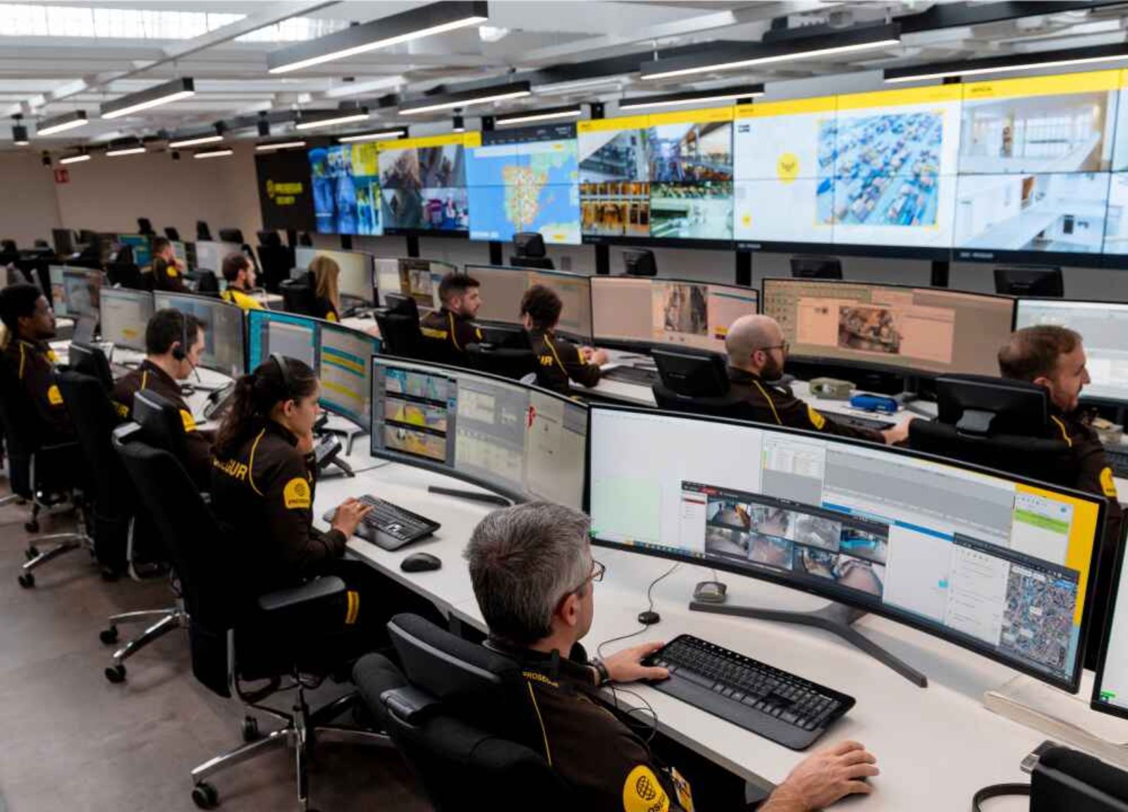 Remote guarding Prosegur remote security officers